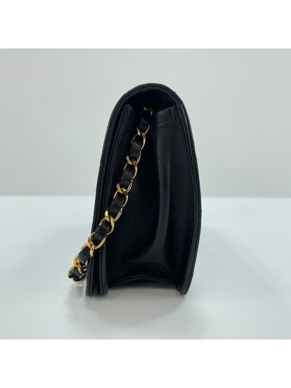Chanel Shoulder Bag Quilted 23 - Picture 5 of 10